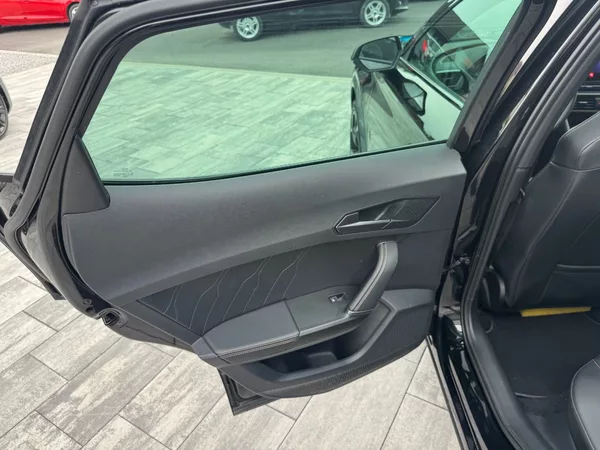 Cupra Formentor VZ e-Hybrid 180kW - foto 12