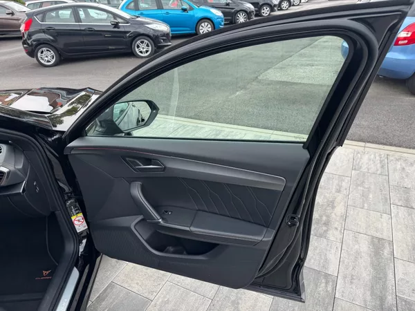 Cupra Formentor VZ e-Hybrid 180kW - foto 27