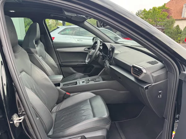 Cupra Formentor VZ e-Hybrid 180kW - foto 28