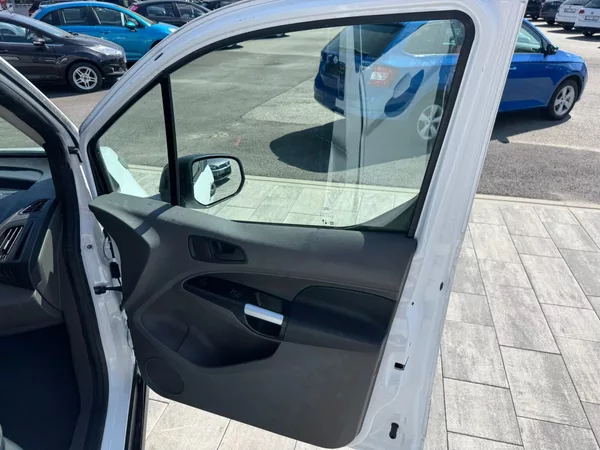 Ford Transit Connect Trend 1.5 TDCI 74kW L2 - foto 22