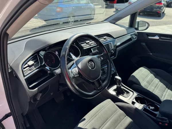 Volkswagen Touran Comfortline 2.0 TDI 110kW DSG - foto 11