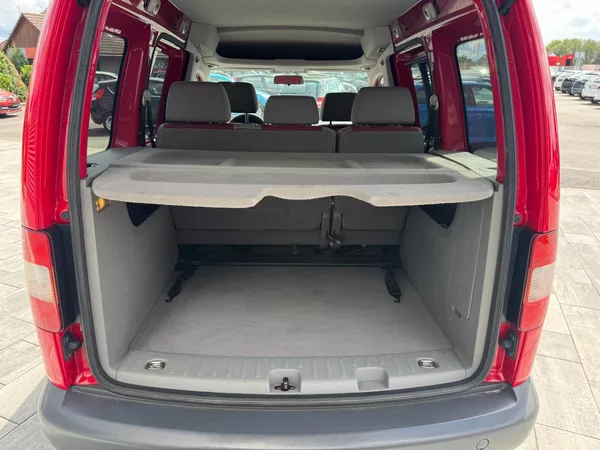 Volkswagen Caddy Life Family 1.4i 59kW - foto 18