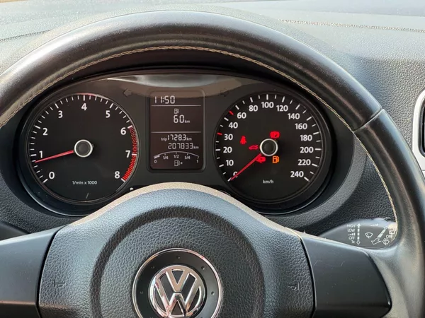 Volkswagen Polo 1.2 TSI MATCH 66kW - foto 16