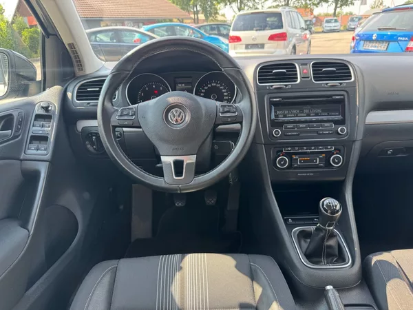 Volkswagen Golf MATCH 1.2 TSI 63kW - foto 19