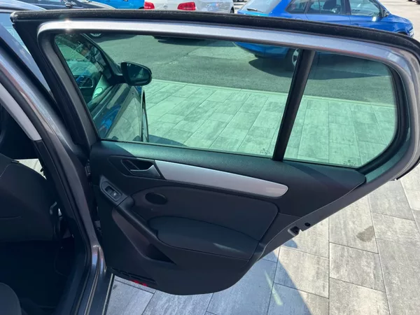 Volkswagen Golf MATCH 1.2 TSI 63kW - foto 24