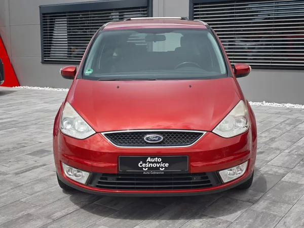 Ford Galaxy 2,0 TDCi 103 Kw Ghia 7 míst - foto 2