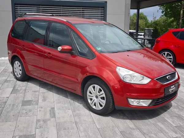Ford Galaxy 2,0 TDCi 103 Kw Ghia 7 míst - foto 3