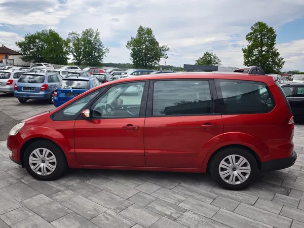 Ford Galaxy 2,0 TDCi 103 Kw Ghia 7 míst - foto 8
