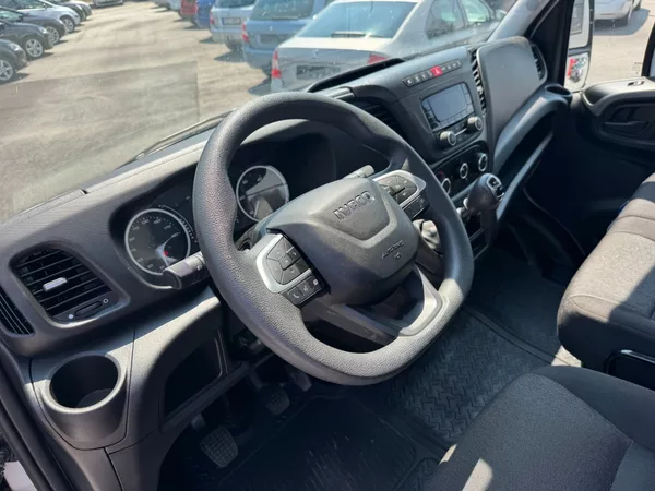 Iveco Daily 2,3 JTD 115 KW 35S16 - foto 11