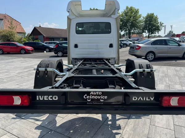 Iveco Daily 2,3 JTD 115 KW 35S16 - foto 6