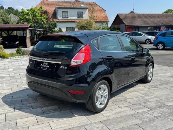 Ford Fiesta Titanium 1.0 EcoBoost 92kW - foto 5
