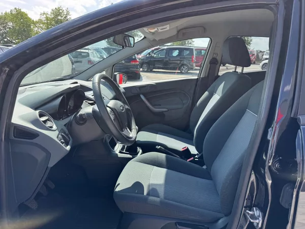 Ford Fiesta 1.25i 44kW - foto 10