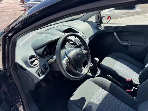 Ford Fiesta 1.25i 44kW - foto 11