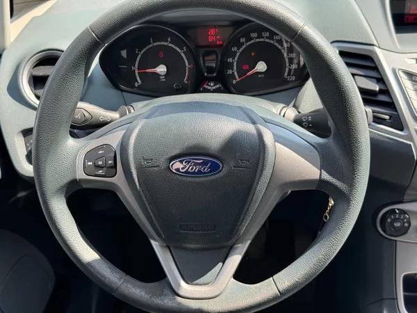 Ford Fiesta 1.25i 44kW - foto 16