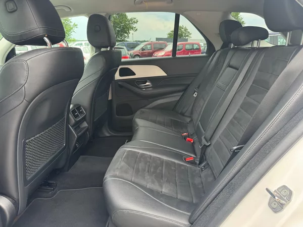 Mercedes-Benz GLE 350D AMG Line 4Matic - foto 13