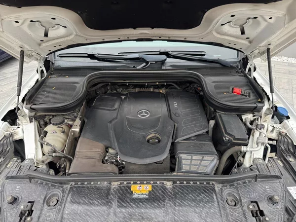 Mercedes-Benz GLE 350D AMG Line 4Matic - foto 30