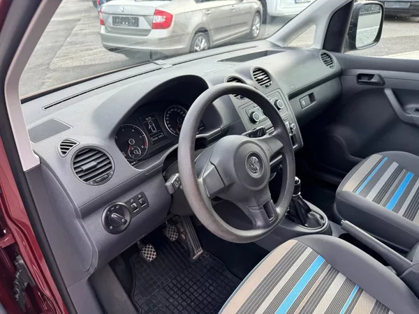 Volkswagen Caddy 4Motion 2.0TDI 81kW - foto 11