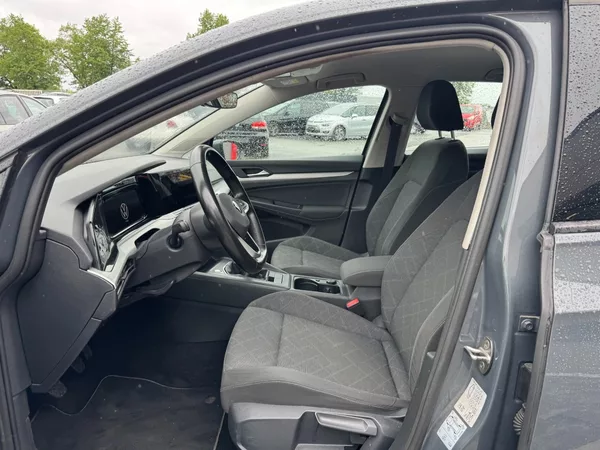 Volkswagen Golf Edition 1.5 TSI 96kW - foto 10