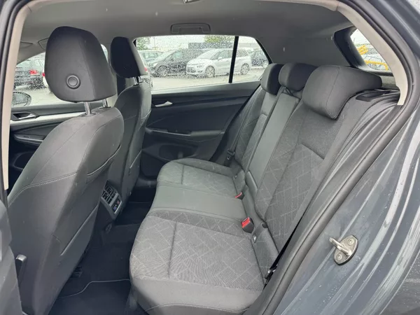 Volkswagen Golf Edition 1.5 TSI 96kW - foto 13