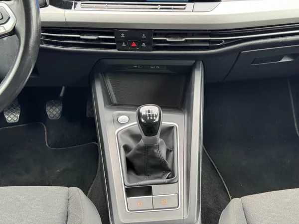 Volkswagen Golf Edition 1.5 TSI 96kW - foto 21