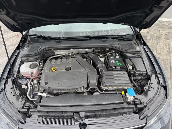 Volkswagen Golf Edition 1.5 TSI 96kW - foto 29