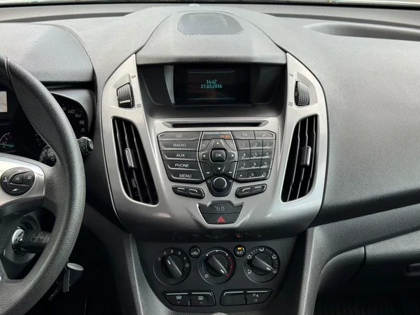 Ford Transit Connect 1,6 Tdci 70 Kw L2H1 5 Míst - foto 18