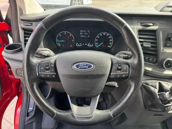 Ford Transit Custom 2,0 TDCi 96 KW L1H1 - foto 13