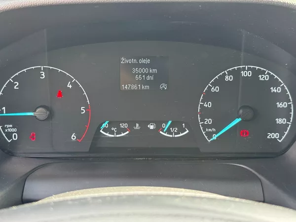 Ford Transit Custom 2,0 TDCi 96 KW L1H1 - foto 15