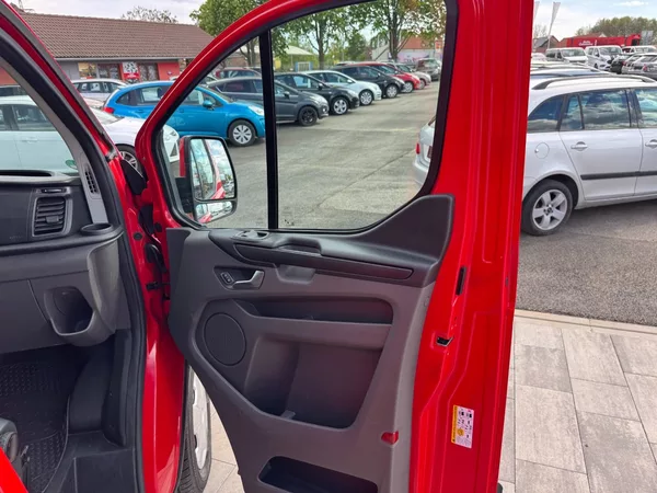 Ford Transit Custom 2,0 TDCi 96 KW L1H1 - foto 20