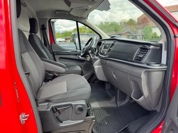 Ford Transit Custom 2,0 TDCi 96 KW L1H1 - foto 21