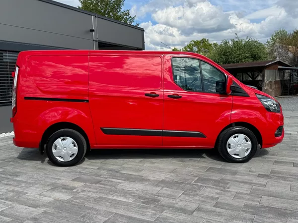 Ford Transit Custom 2,0 TDCi 96 KW L1H1 - foto 4