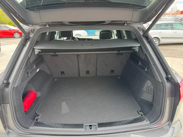 Volkswagen Touareg R-Line 3.0 TDI 4Motion 210kW - foto 30