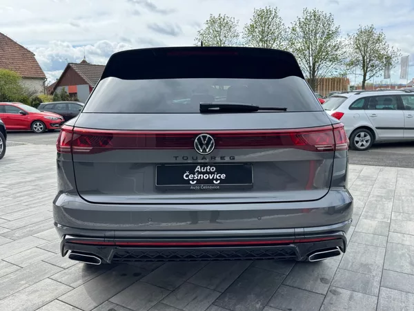 Volkswagen Touareg R-Line 3.0 TDI 4Motion 210kW - foto 6
