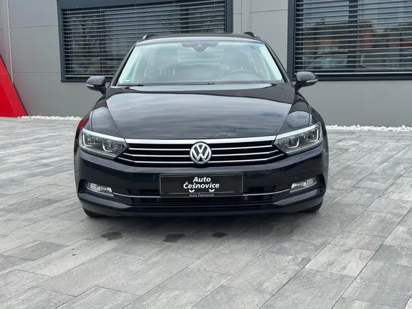 Volkswagen Passat 2,0 TDI 110 KW DSG Comfortline - foto 2