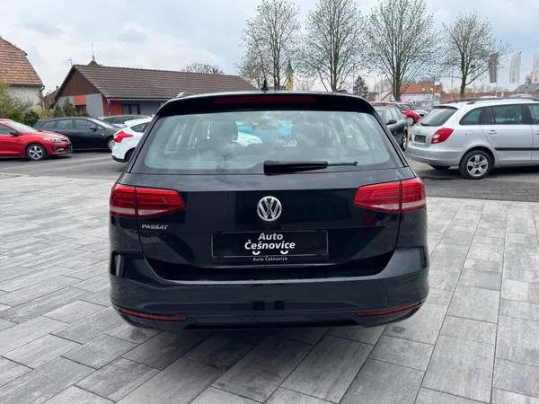 Volkswagen Passat 2,0 TDI 110 KW DSG Comfortline - foto 6