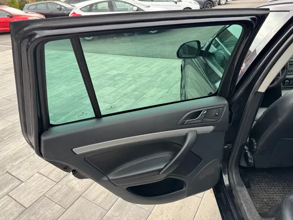 Škoda Octavia 1.6 TDI 77kW - foto 14