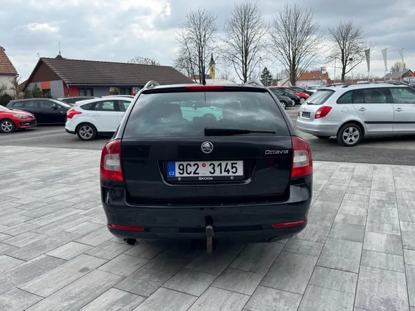 Škoda Octavia 1.6 TDI 77kW - foto 6
