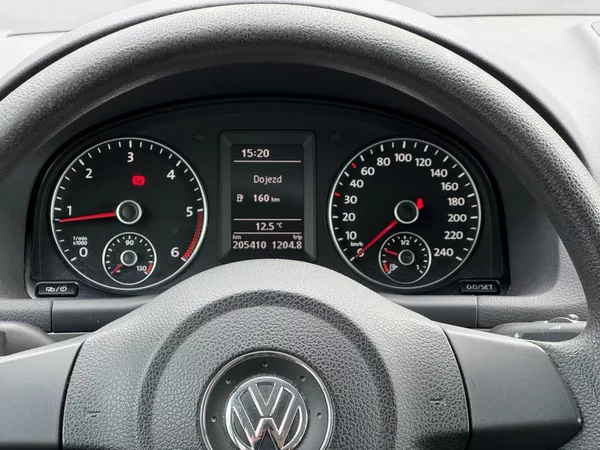 Volkswagen Touran Trendline 1.6 TDI 77kW - foto 18