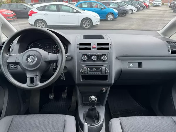 Volkswagen Touran Trendline 1.6 TDI 77kW - foto 19