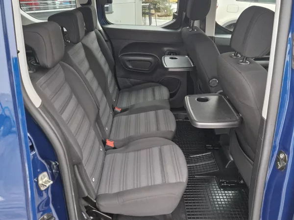 Opel Combo LIFE 1,5 CDTi - foto 11