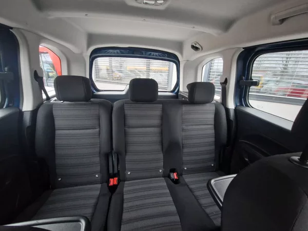 Opel Combo LIFE 1,5 CDTi - foto 16