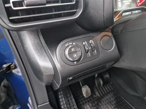 Opel Combo LIFE 1,5 CDTi - foto 21