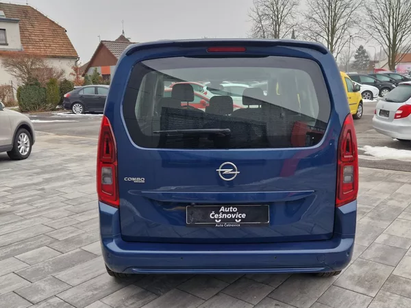 Opel Combo LIFE 1,5 CDTi - foto 6