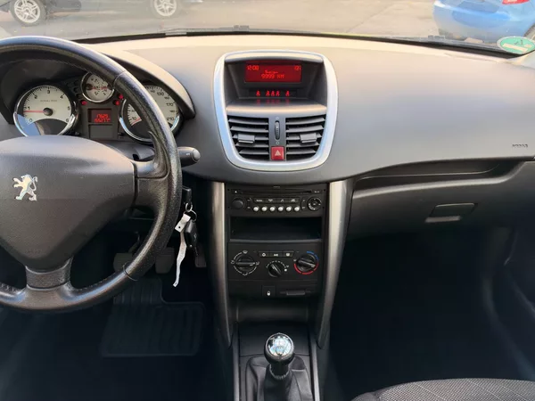 Peugeot 207 SW 1.6HDi 66kW - foto 18