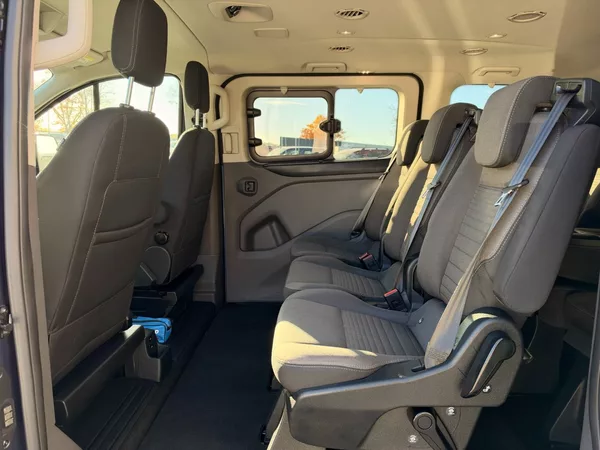 Ford Tourneo Custom Titanium 2.0TDCi 96kW L2 - foto 19