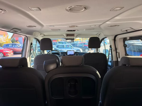 Ford Tourneo Custom Titanium 2.0TDCi 96kW L2 - foto 22