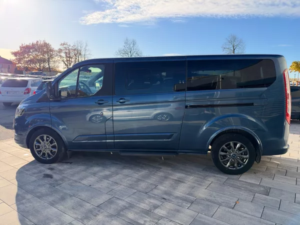 Ford Tourneo Custom Titanium 2.0TDCi 96kW L2 - foto 8