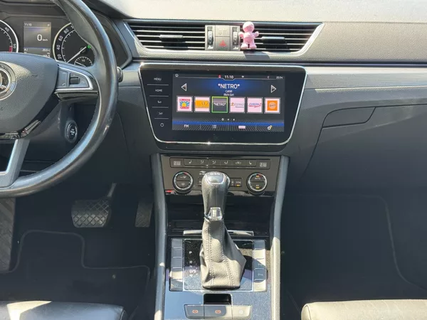 Škoda Superb 2,0 Tdi 110 Kw DSG STYLE + - foto 19
