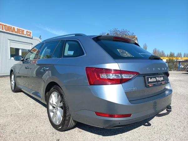 Škoda Superb 2.0TDi 147kW DSG 4x4 ČR DPH - foto 7
