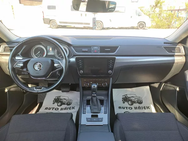 Škoda Superb 2.0TDi 147kW DSG 4x4 ČR DPH - foto 9